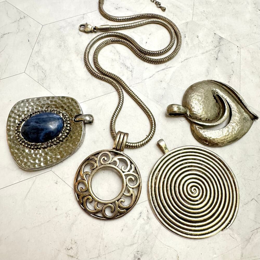 Interchangeable Pendant Necklace 4 Silver Tone Incl. Premier Design Blue Stone